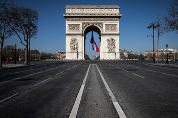 Deserted Arc De Triumphe Paris sm