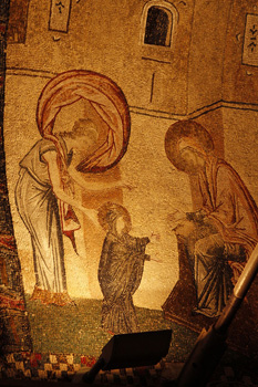 The Virgin's first seven steps, mosaic from Chora Church (Istanbul), c. 12th century.